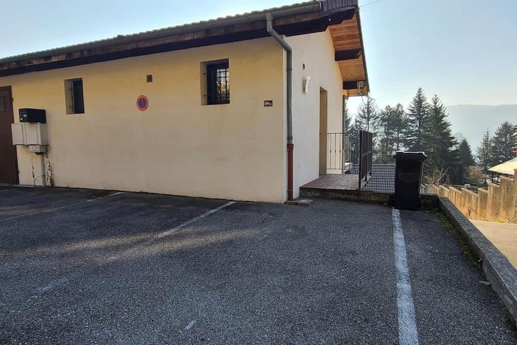 Du Petite Maison Proche D'annecy *